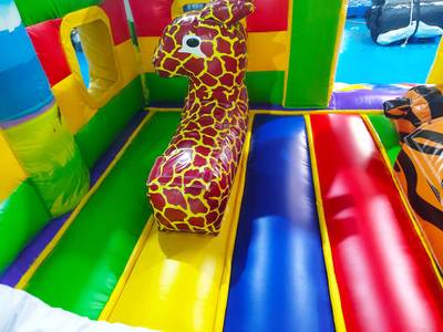 Коммерческий надувной батут «Сафари-джунгли», 5x5x3 м