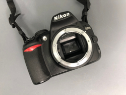 Nikon D3100 kit 18-55mm 3.5-5.6G II ( 8.900 кадров)