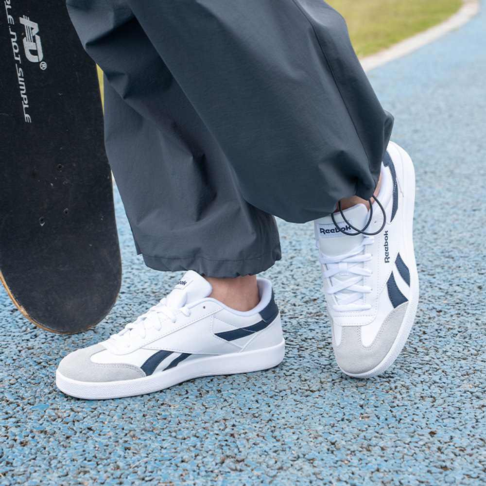 Кроссовки Reebok Smash Edge S