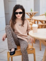 Костюм для девочки в сад