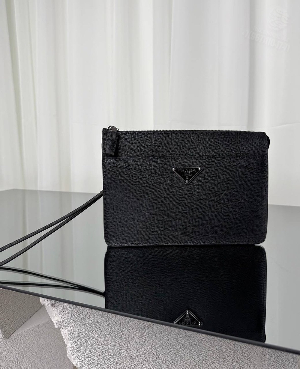 Клатч Prada