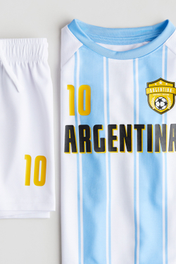 H&M Комплект из шортов и футболки, светло-голубой