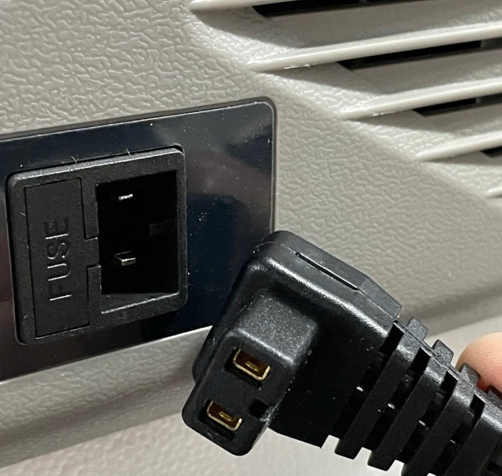 6 М / Медный Кабель питания для компрессорных холодильников, длина 600 см. (Alpicool, Meyvel, Libhof, Sumitachi, Ледоход), Ток-Мастер, TG (1 шт.) -