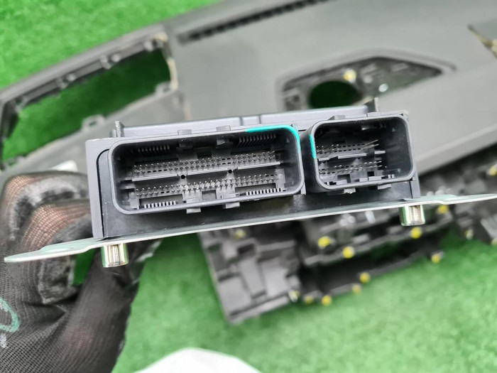 Комплект безопасности Zeekr 001 (2021-н.в.)