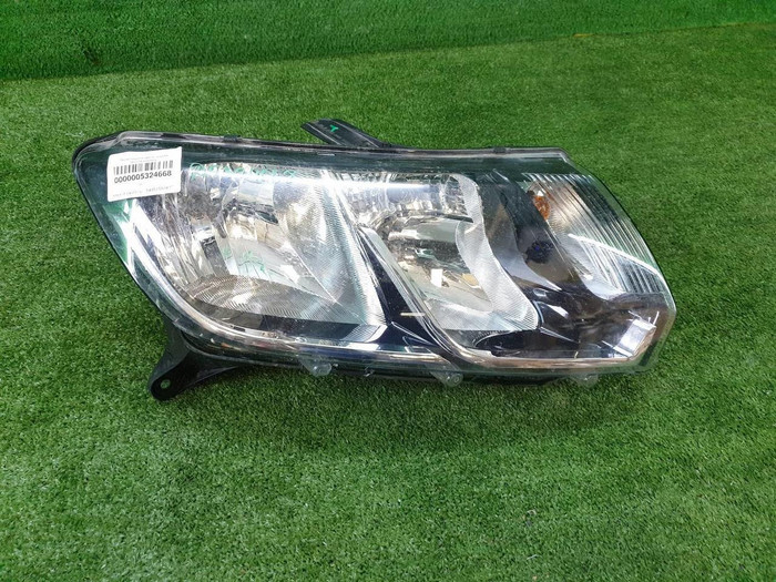 Битая Фара правая Lada Largus 1 (2021-н.в.) галоген