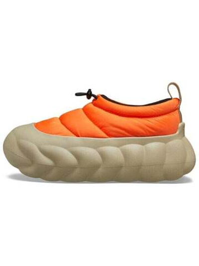 Кроссовки Crocs Overpuff Shorty Shocking Orange