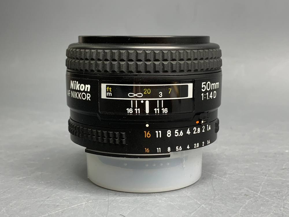 Nikon 50mm f/1.4D AF