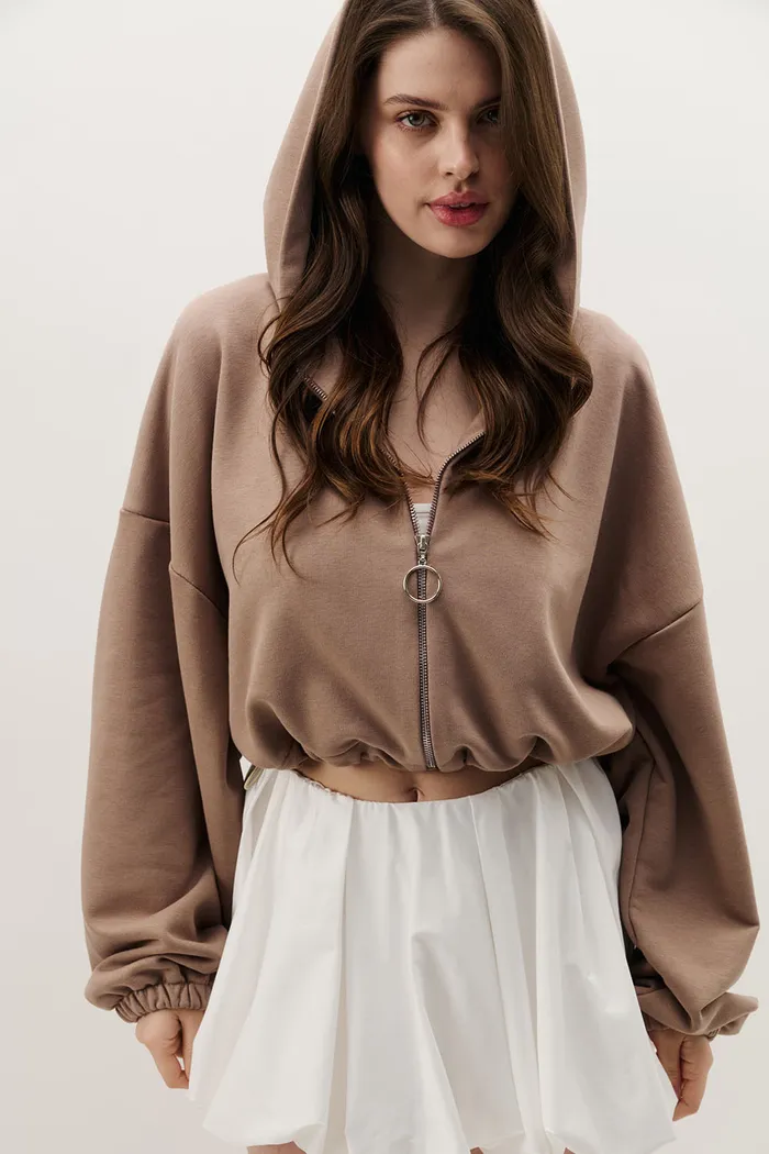 Укороченное худи на молнии цвета капучино