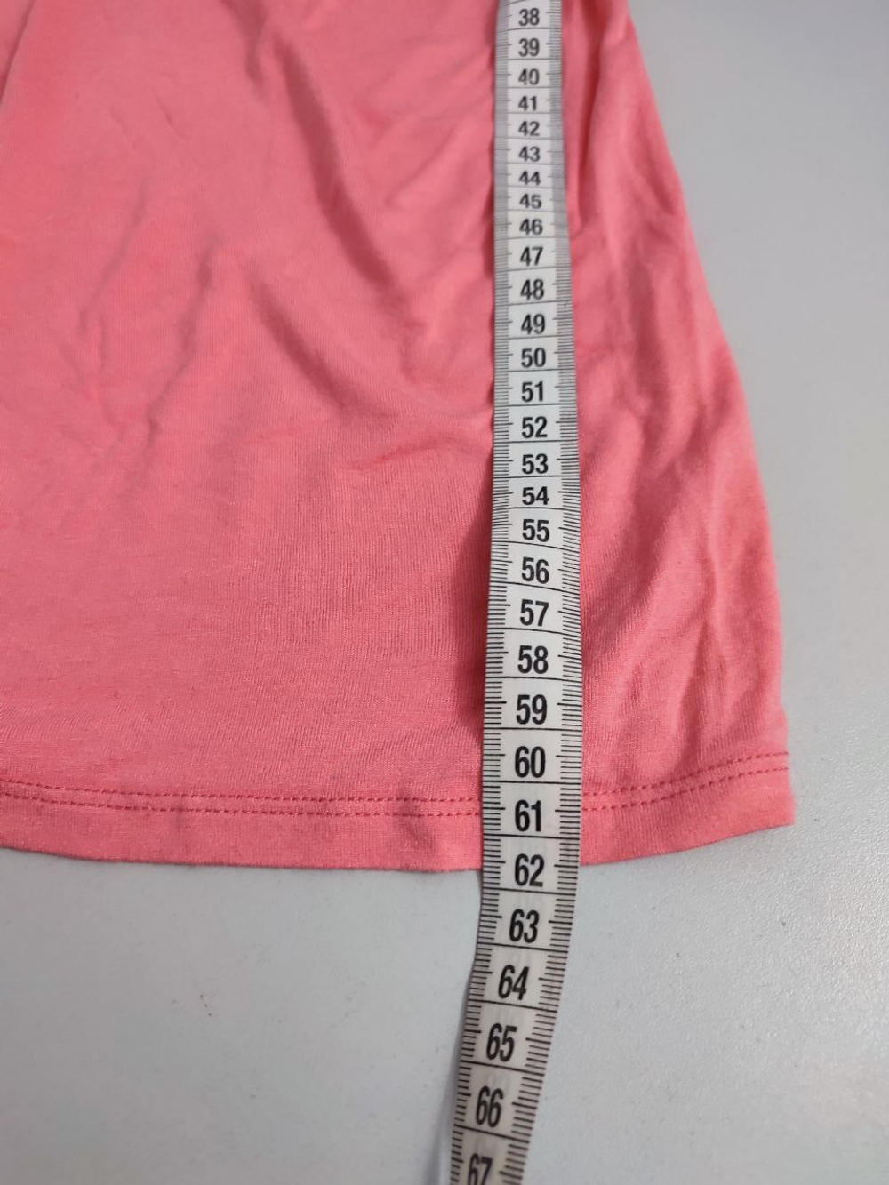 Футболка нежного цвета 44 размер