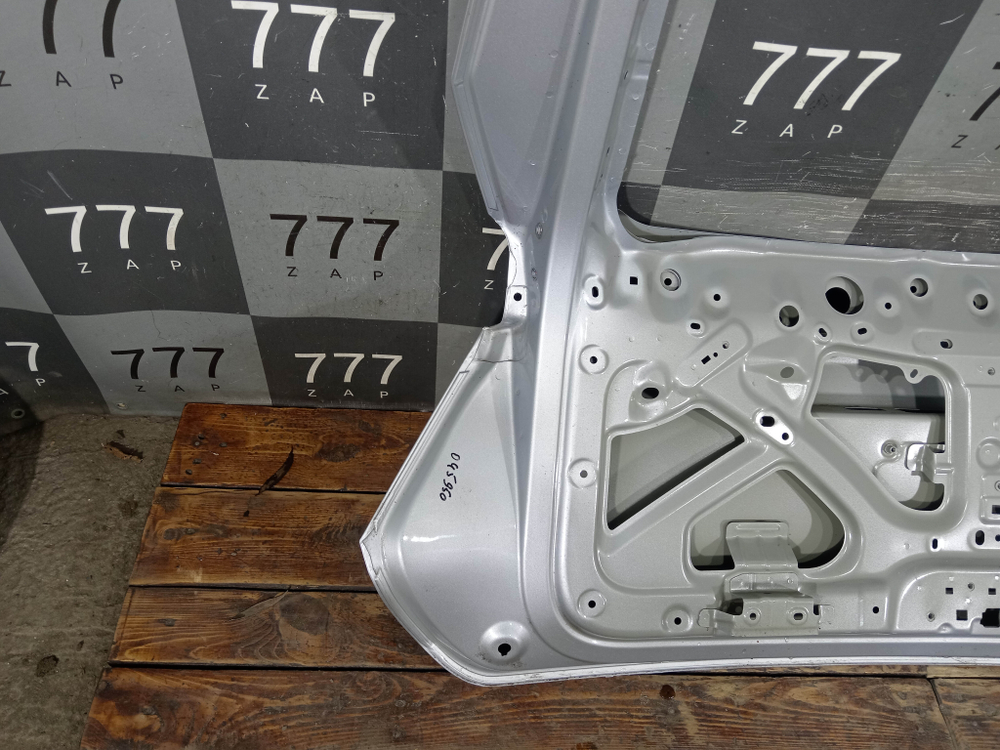 Крышка багажника Geely Atlas 2 23-нв Б/У Оригинал 5062053300C15