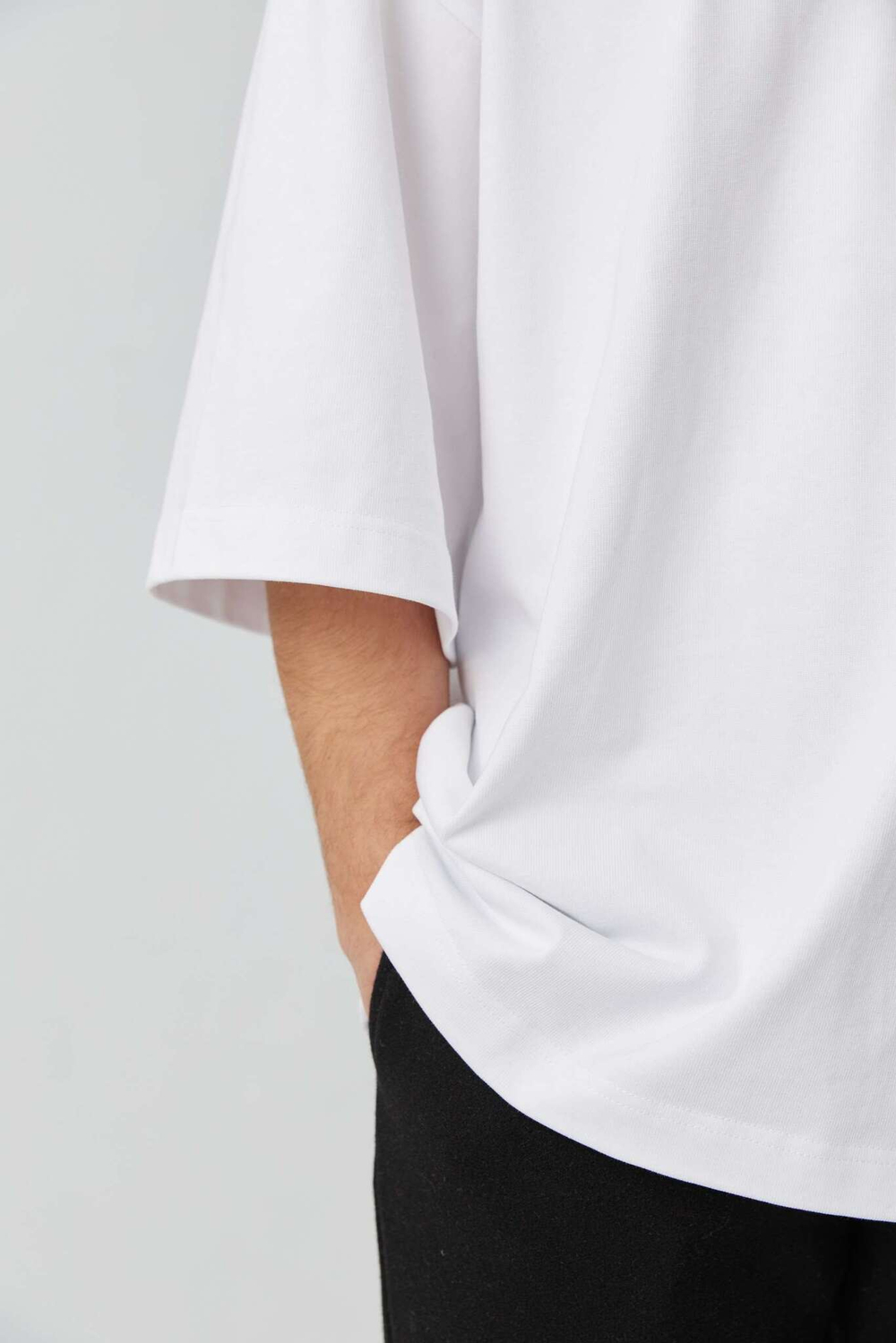 Огромная футболка из белого хлопка