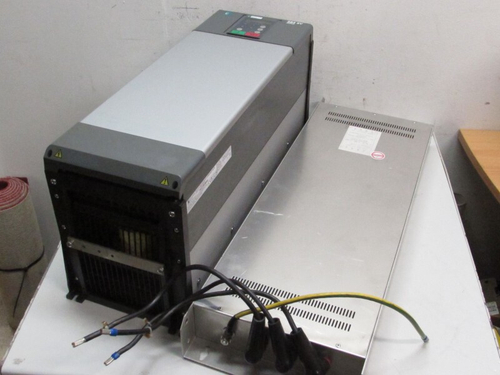 Eurotherm 584SV/0220/400/0011/GR/000 MIF3100