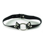 Кляп-кольцо на чёрных лаковых ремешках с кнопками (Цвет: черный)