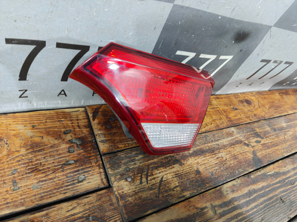Фонарь зaдний пpавый Kia Rio 4 (FB) 17-20 Б/У Оригинал 92404H0000