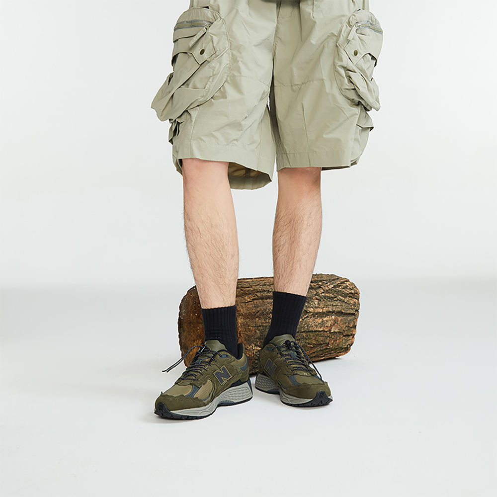 Кроссовки New Balance Nb 2002R "Olive"