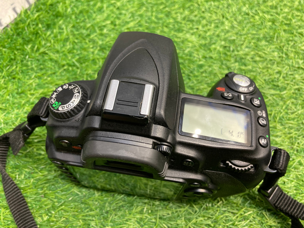 Nikon D90 40.000 кадров