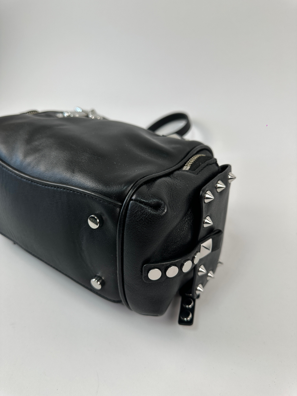 Сумка Marc Jacobs The Studded Pushlock Mini