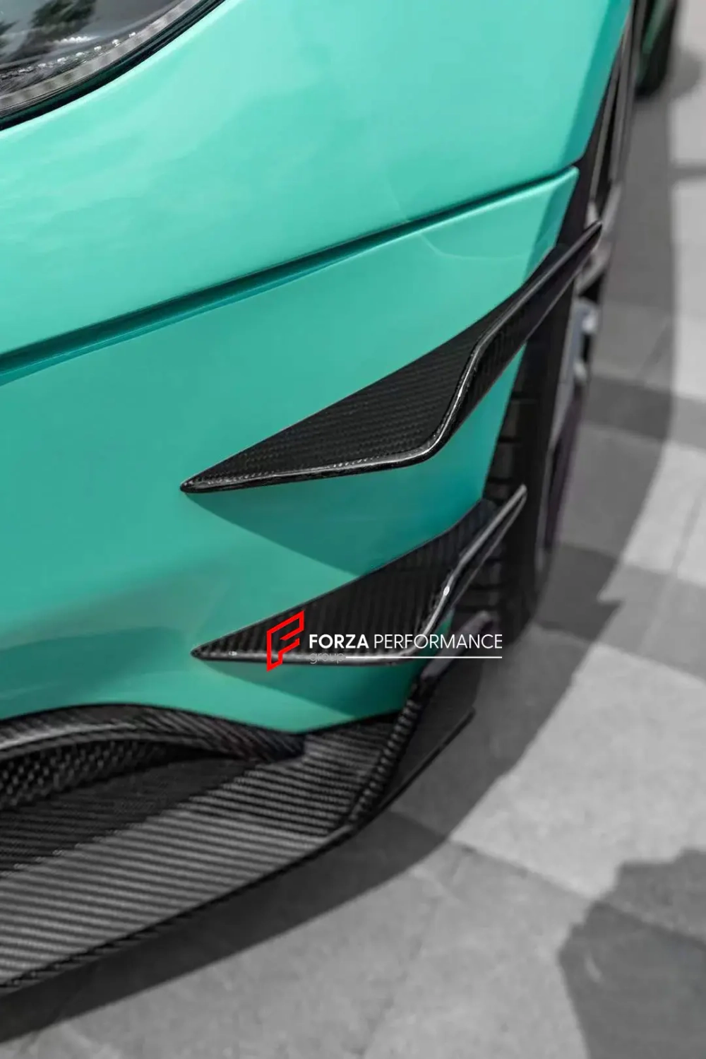 Карбоновый обвес для ASTON MARTIN DB11 2016 - 2023 Астон Мартин аэродинамический обвес