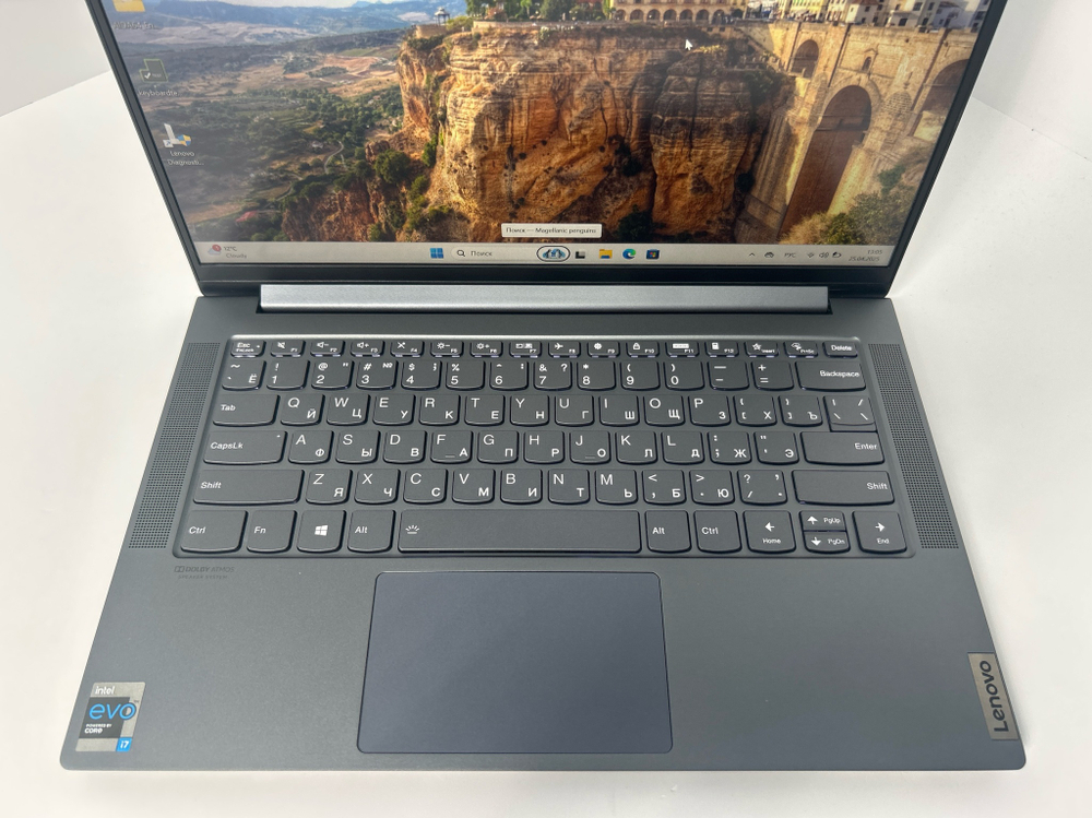 Ноутбук Lenovo Yoga Slim 7 Gen 5 (82A3004SRU) 14"/Intel Core i7-1165G7/RAM 16GB/SSD 1024GB/Intel Iris Xe Graphics/1920*1080/IPS/WIndows 11/Подсветка кл-ры: LED/Серый. Состояние: B1