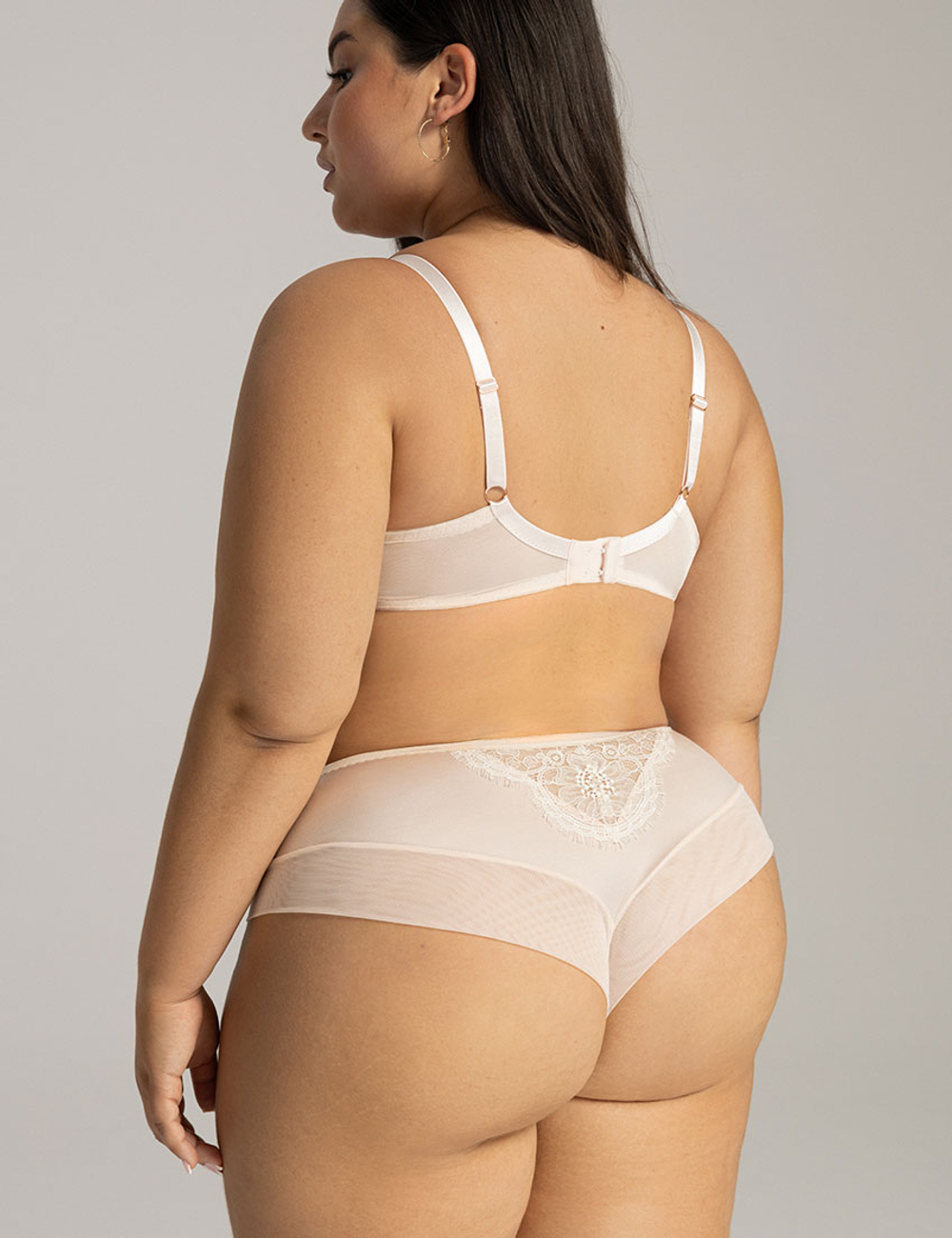 Трусики бразилиана Ava BLOSSOM 2147 brazilian marschmallow