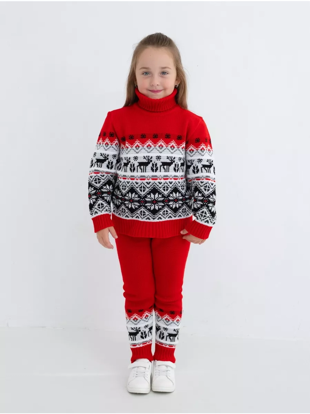 Свитер вязаный с горлом