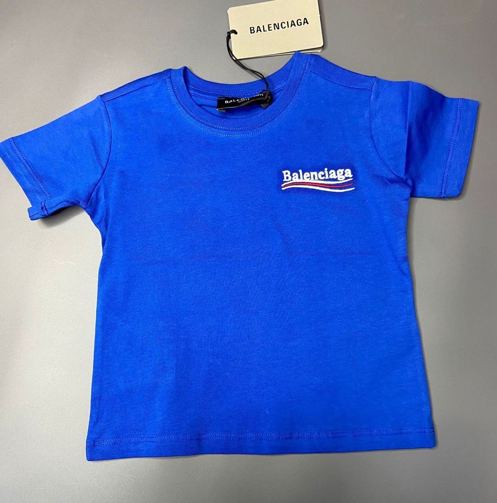 Футболка Balenciaga