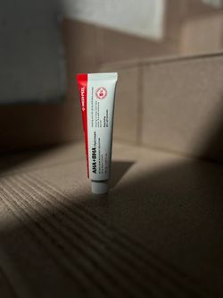 Обновляющий крем с комплексом кислот Medi-Peel AHA BHA 28 Days Hyal Cream 30 мл.