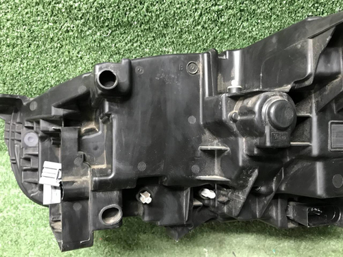 Битая Фара правая Volvo XC90 2 (2014-2019) LED