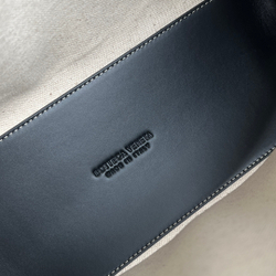 Bottega Veneta Medium Andiamo 32 cm