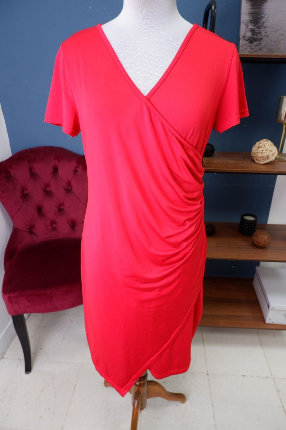 Платье миди яркое 46-48 размер