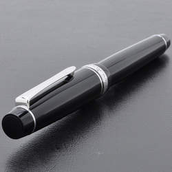 Перьевая ручка Pilot Custom Heritage 912 (перо FA)
