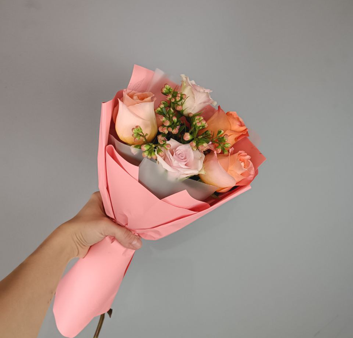 Букет "Персиковая нежность"