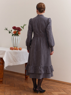 Платье с оборками