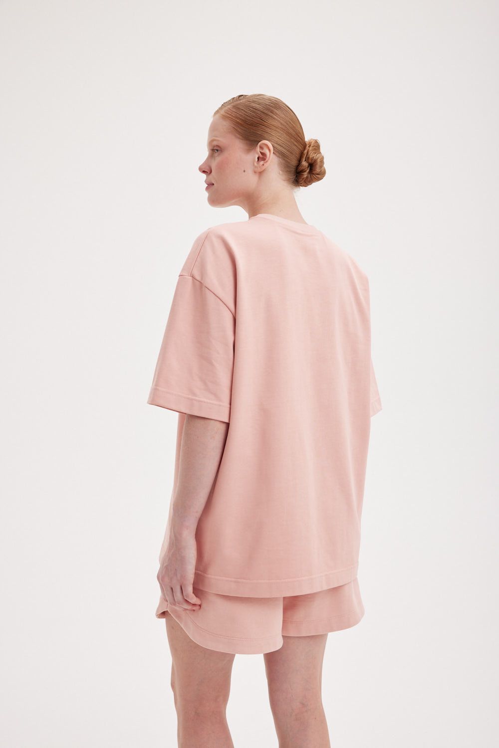 Футболка оверсайз из 100% хлопка "Персик" женская