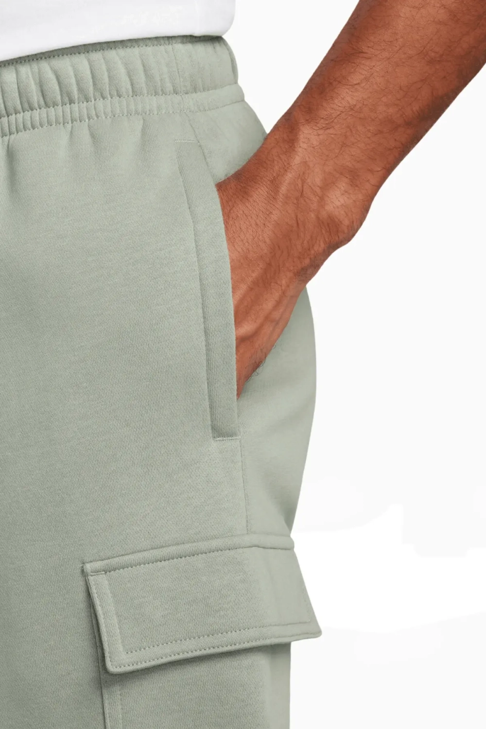 Шорты Nike Sportswear Club - зеленый