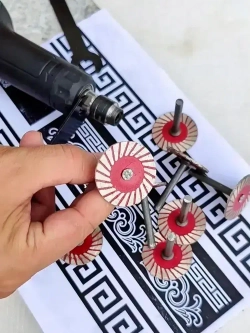 Диск зачистной алмазный для СВП 40х2 мм хвостовик 6 мм