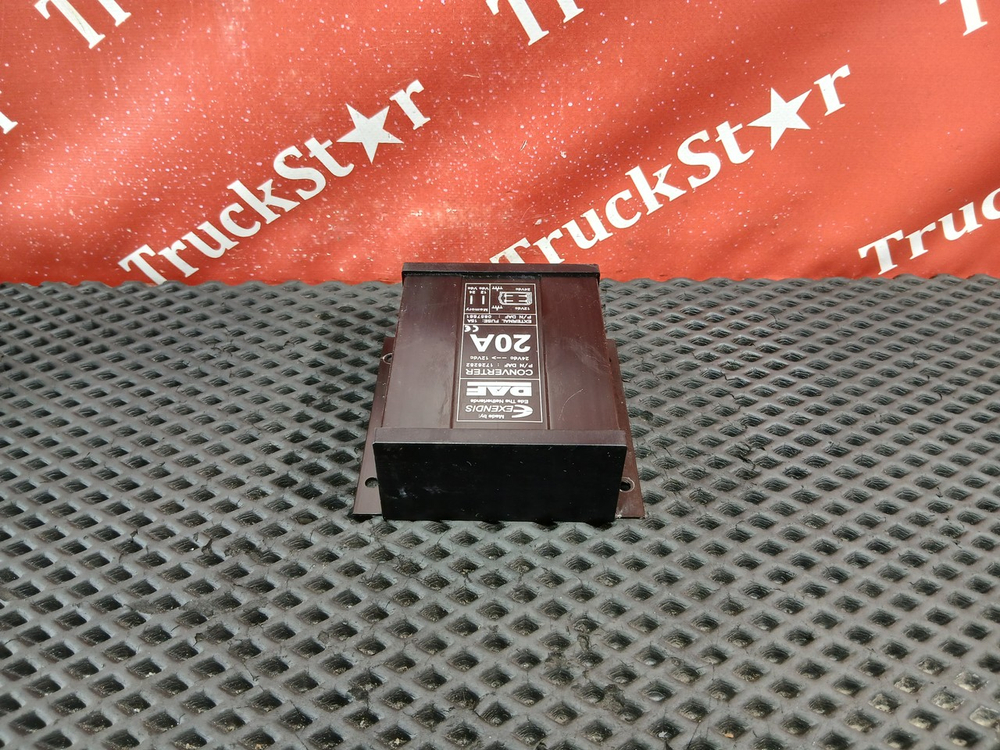 Преобразователь напряжения