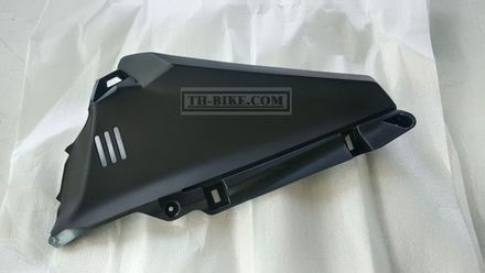 64530-K1B-T20ZA. COVER, R. FR. SIDE INNER *NH1* (NH1 BLACK). HONDA