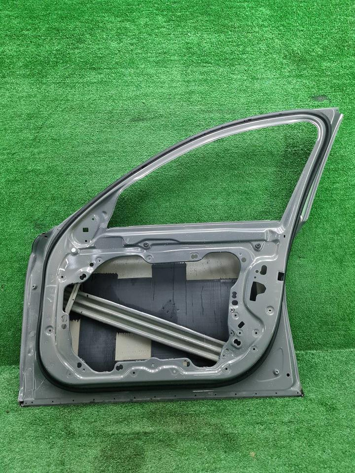 Дверь передняя правая BMW 7er G11 G12 (2015-2022)