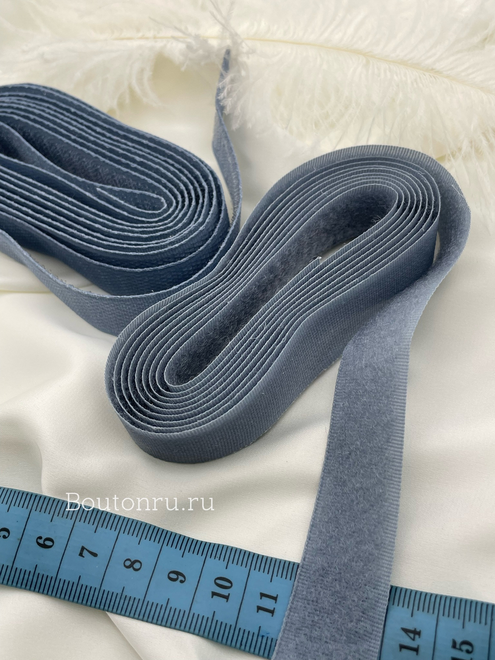 Лента липучка серая 2 метра, ширина 20 мм