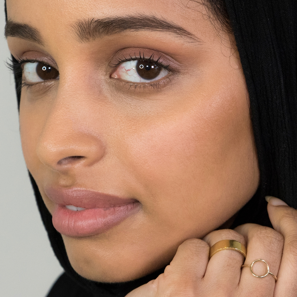 Nudestix Nudies Glow - Многофункциональный хайлайтер в стике оттенок Brown Sugar Baby, 7 g