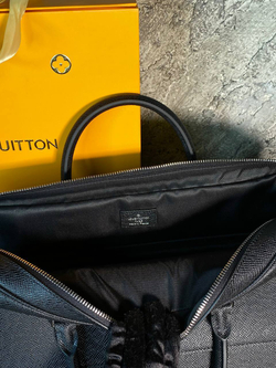 Сумка Louis Vuitton