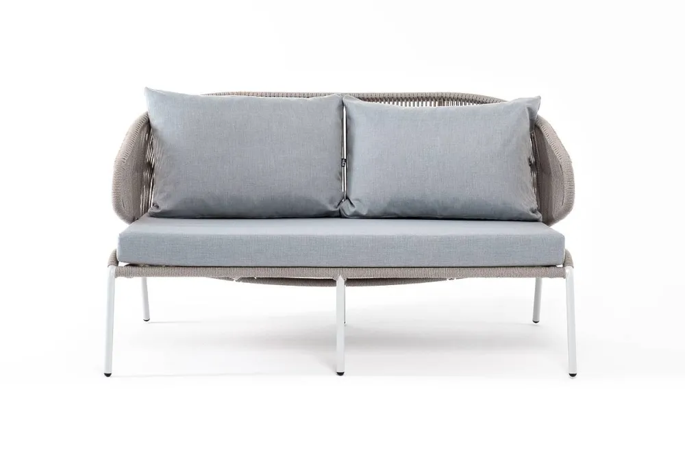 "Милан" диван 2-местный плетеный из роупа, каркас алюминий светло-серый (RAL7035) муар, роуп серый меланж круглый, ткань светло-серая