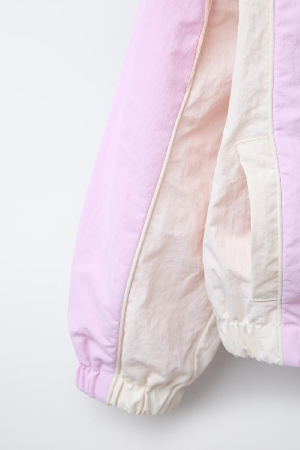 ZARA ДОЖДЕВИК С КРУЖЕВОМ, РОЗОВЫЙ