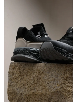 Беговые кроссовки с двойной амортизацией и подошвой EVA