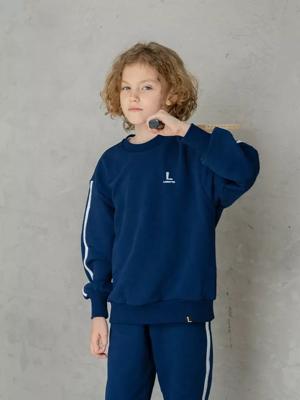 Спортивный костюм для мальчика в школу