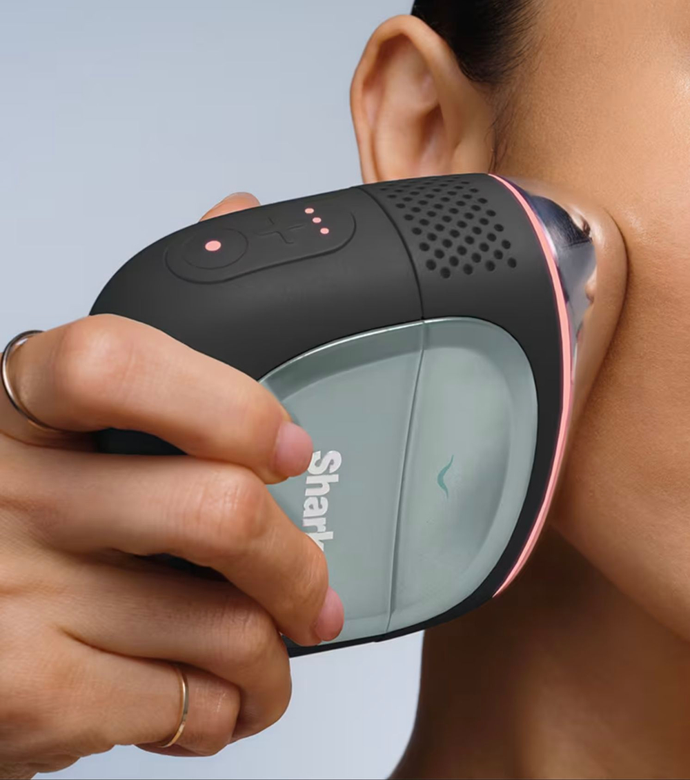 Косметологический гаджет Shark FacialPro Glow Glow Spa Black