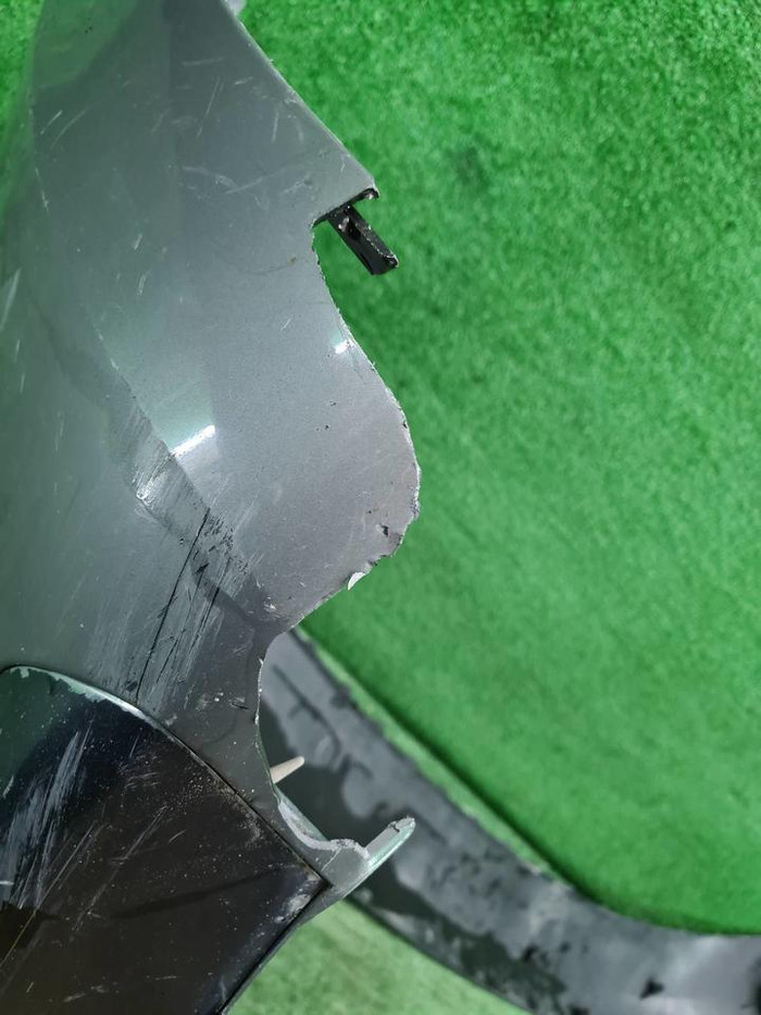 Бампер передний Hyundai Staria (2021-н.в.)