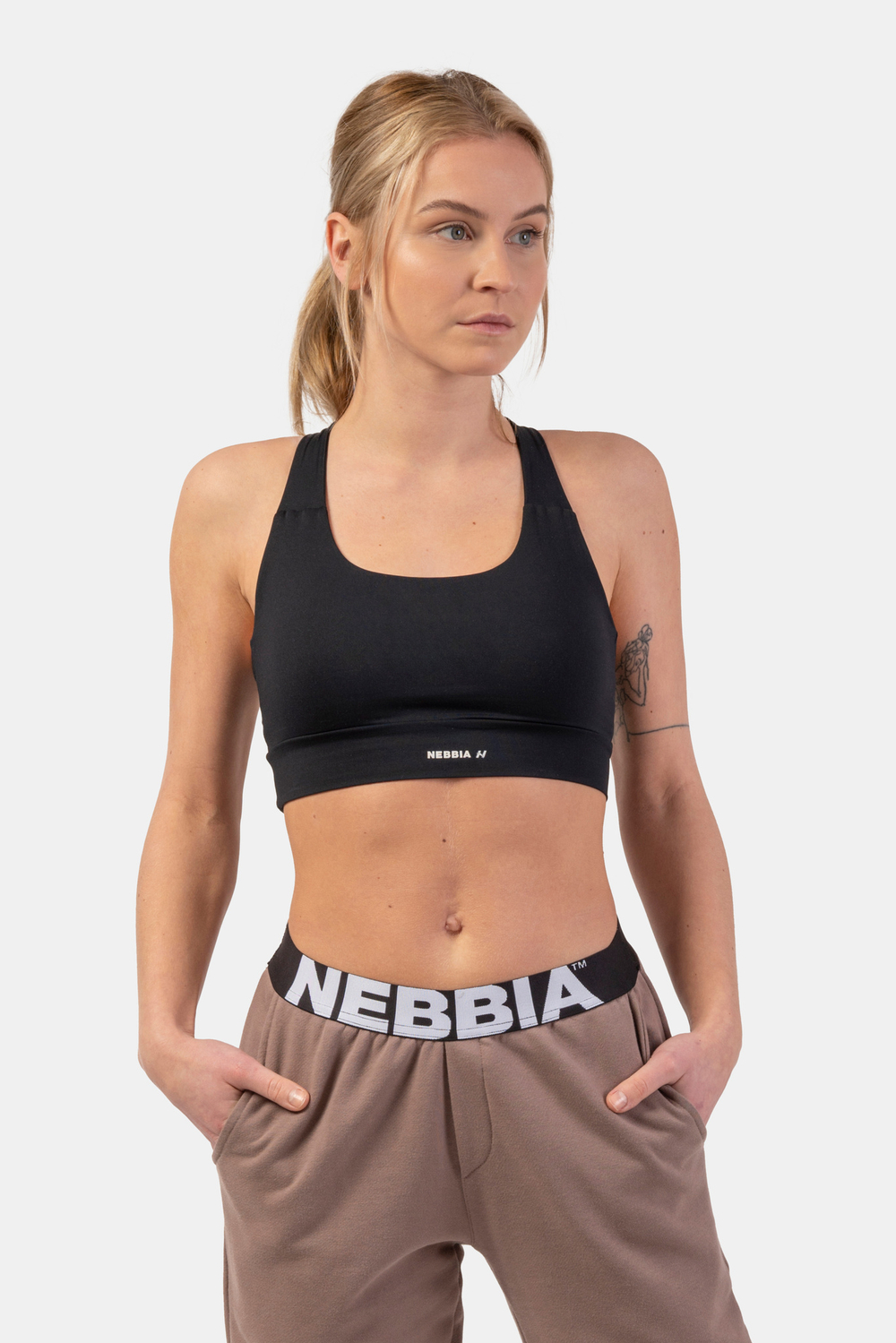 Топ ACTIVE SPORTS BRA WITH MEDIUM IMPACT 413 Черный