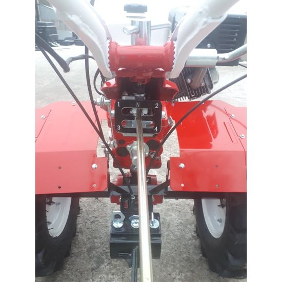 Мотоблок "BRAIT" BR-135GDS (15 л.с., 4 передачи вперед)